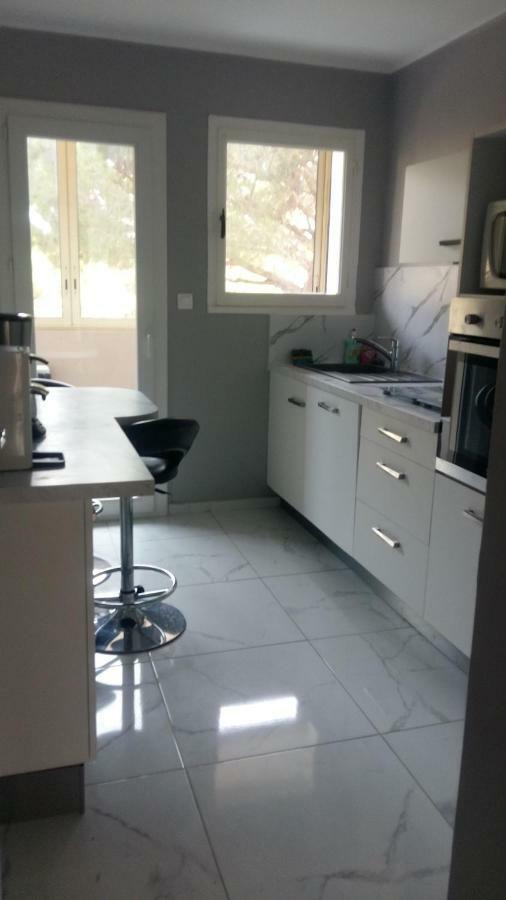 Appartement F3 Valescure Saint-Raphaël エクステリア 写真