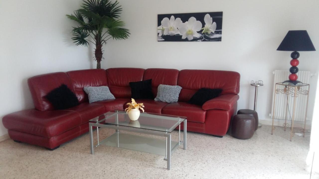 Appartement F3 Valescure Saint-Raphaël エクステリア 写真