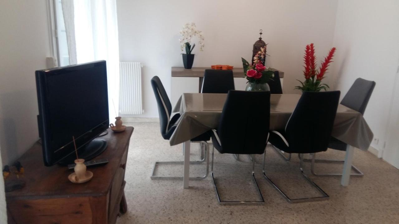 Appartement F3 Valescure Saint-Raphaël エクステリア 写真